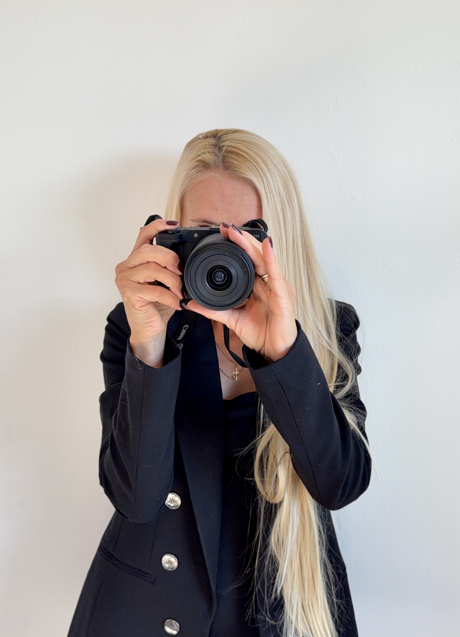 Viktoria Borynska — UGC Creator and Photographer